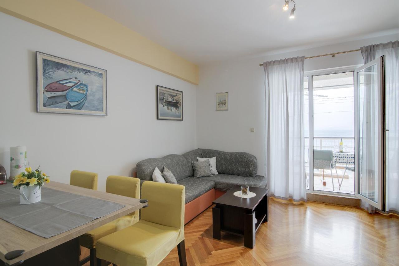 Apartment Riva Senj  Exteriör bild